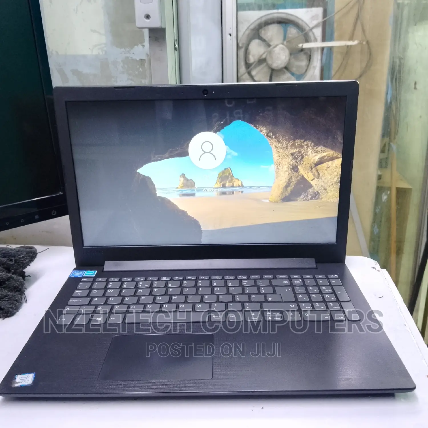 Laptop Lenovo IdeaPad 130 8GB Intel Core I5 HDD 1T