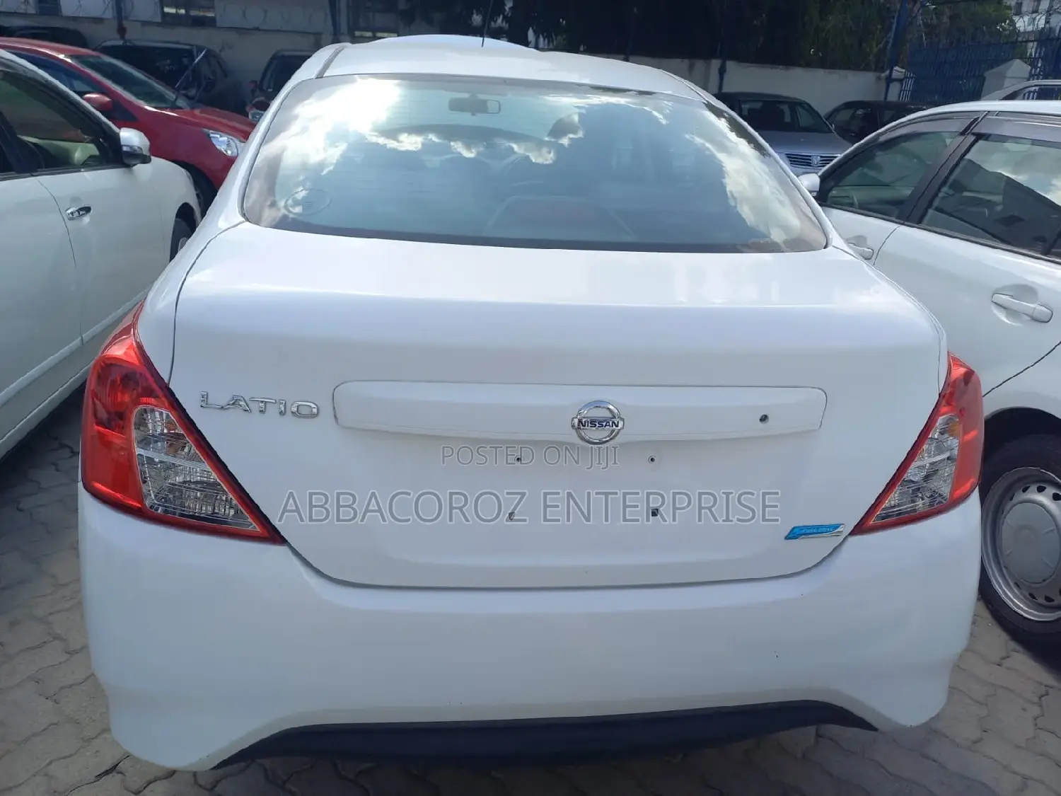 Nissan Latio 1.2 2015 White