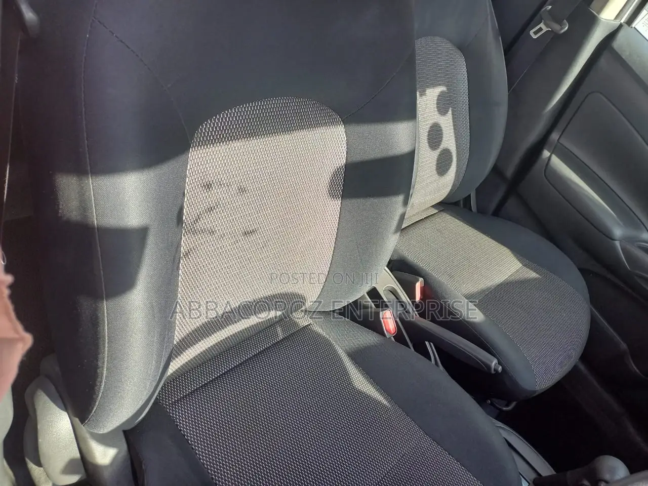 Nissan Latio 1.2 2015 White