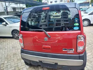 Suzuki Hustler 2016 Red