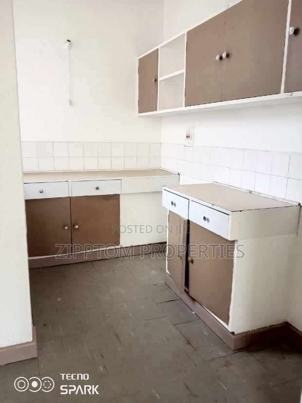 Office Space - thumbnail 3