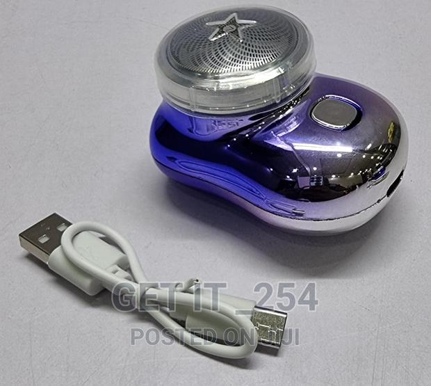 Rechargable Portable Mini Shaver - thumbnail 2