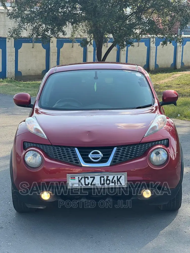 Nissan Juke SV 2013 Red