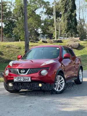 Nissan Juke SV 2013 Red