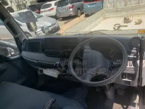 Mitsubishi Fuso Canter Tipper
