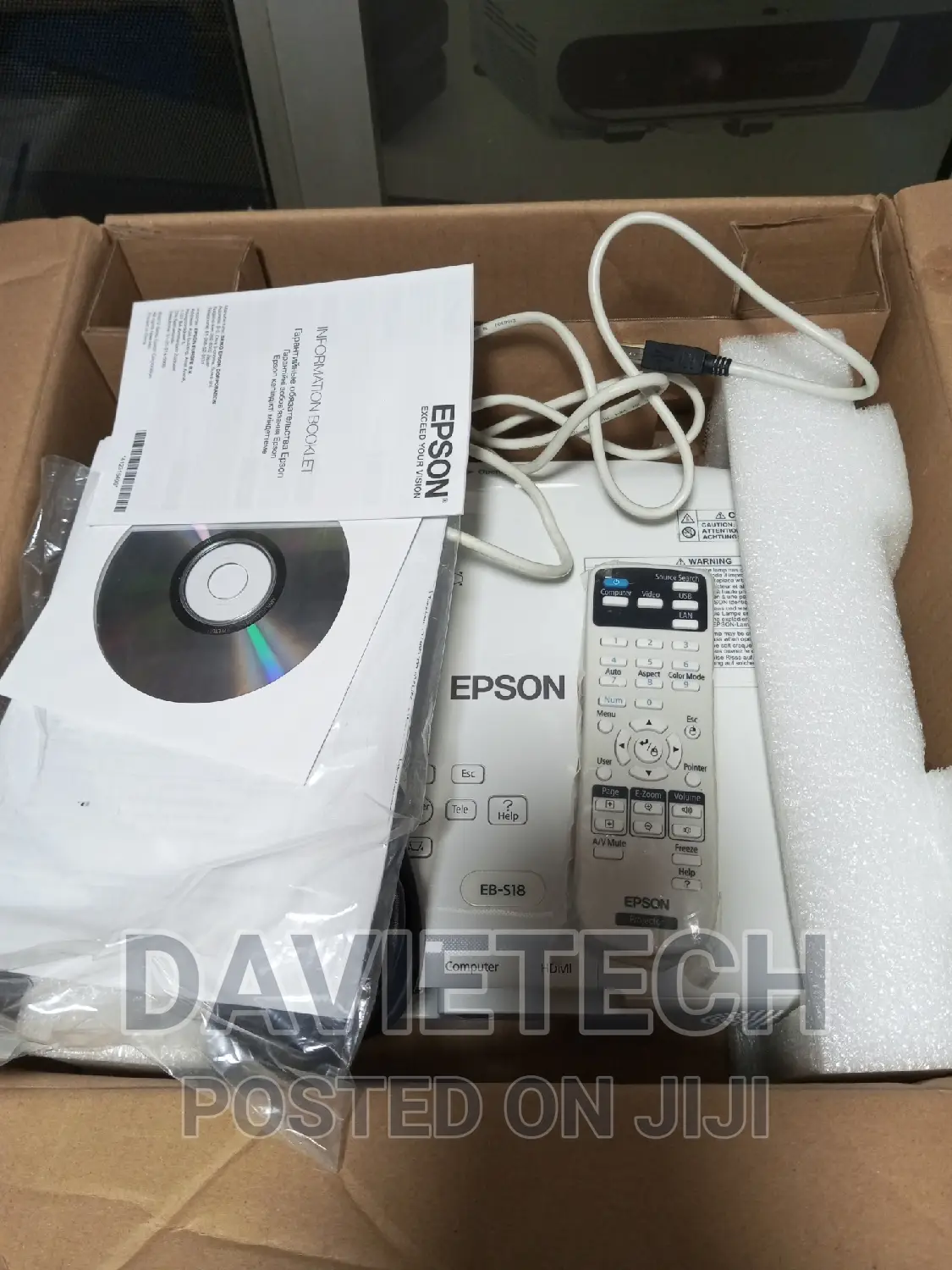 Brand New EPSON Eb S18 Projector