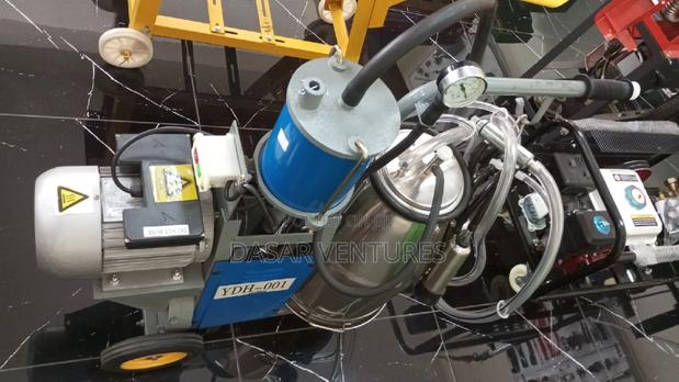 One Cow Milking Machine E - thumbnail 3