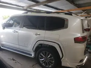 Toyota Land Cruiser 3.3 Diesel 4WD 2022 White