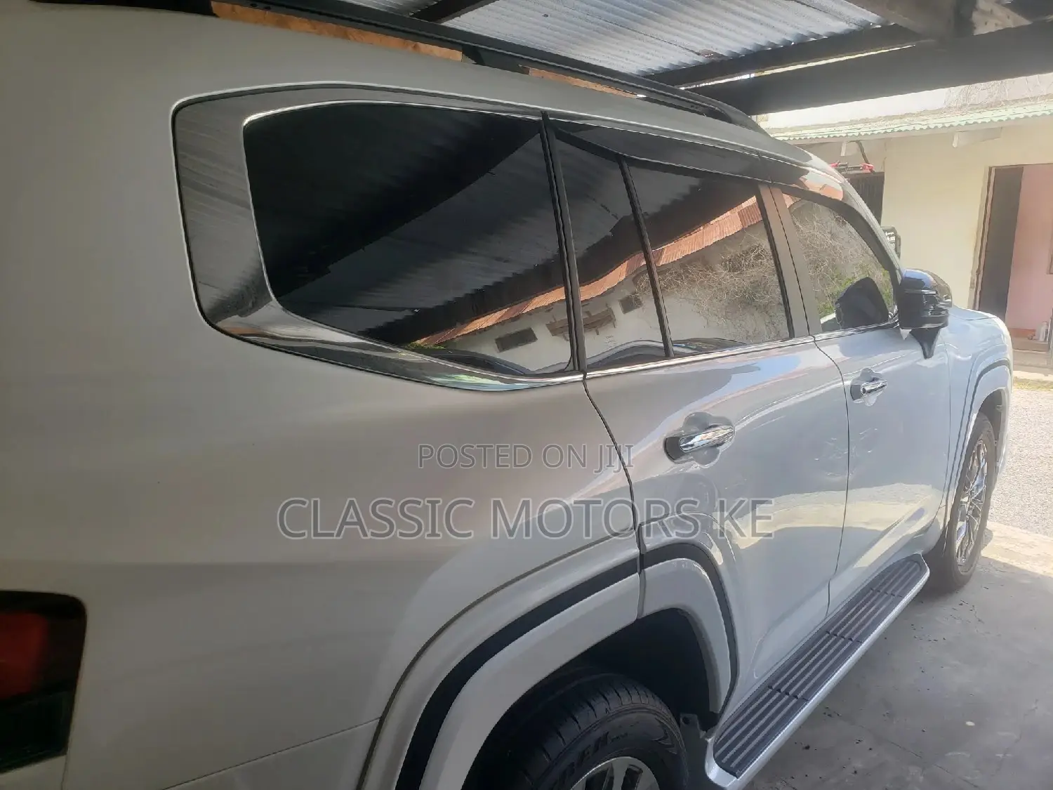 Toyota Land Cruiser 3.3 Diesel 4WD 2022 White