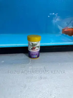 100ml Fish Flakes.