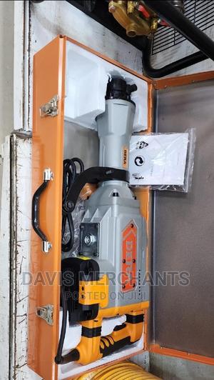 Demolish Hummer - thumbnail 2