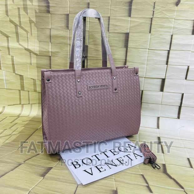 Quality Bottega Handbag - thumbnail 2