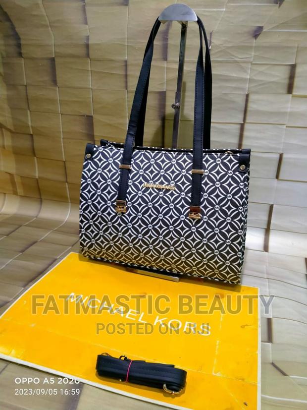 Quality Michael Kors Handbag - main view