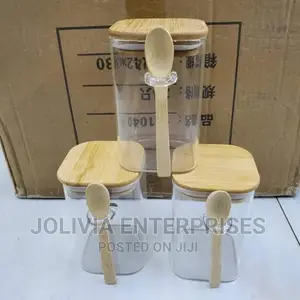Glass Containers With Bamboo Lids Spoon
500ml
Per Piece