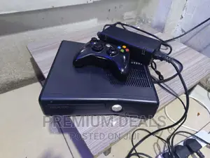 Xbox 360 Ex Uk Clean With 12games
