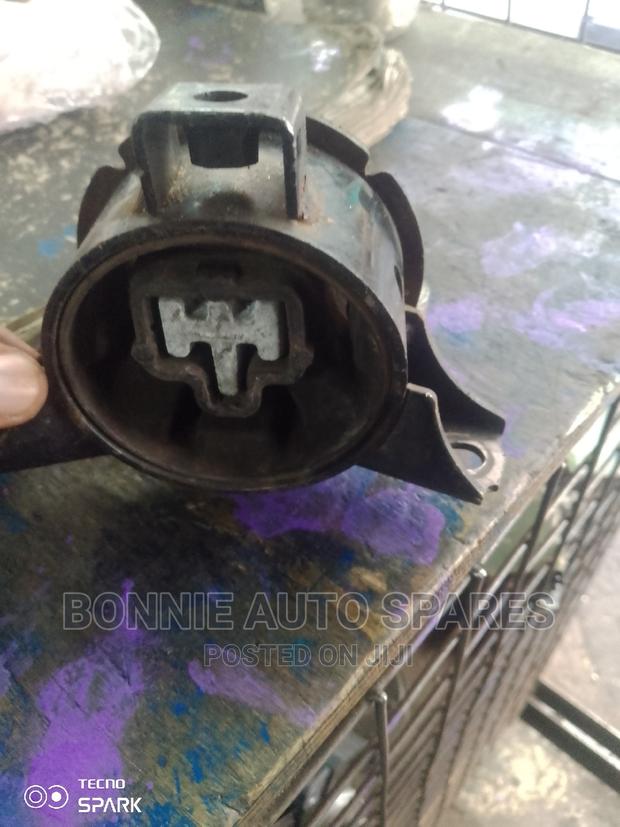 Nissan DAYZ Gearbox Mounting - thumbnail 2