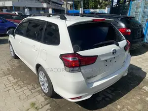 Toyota Corolla Fielder 2016 White