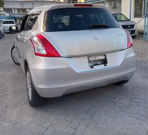 Suzuki Swift 2016 Silver