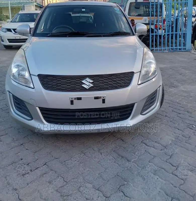 Suzuki Swift 2016 Silver