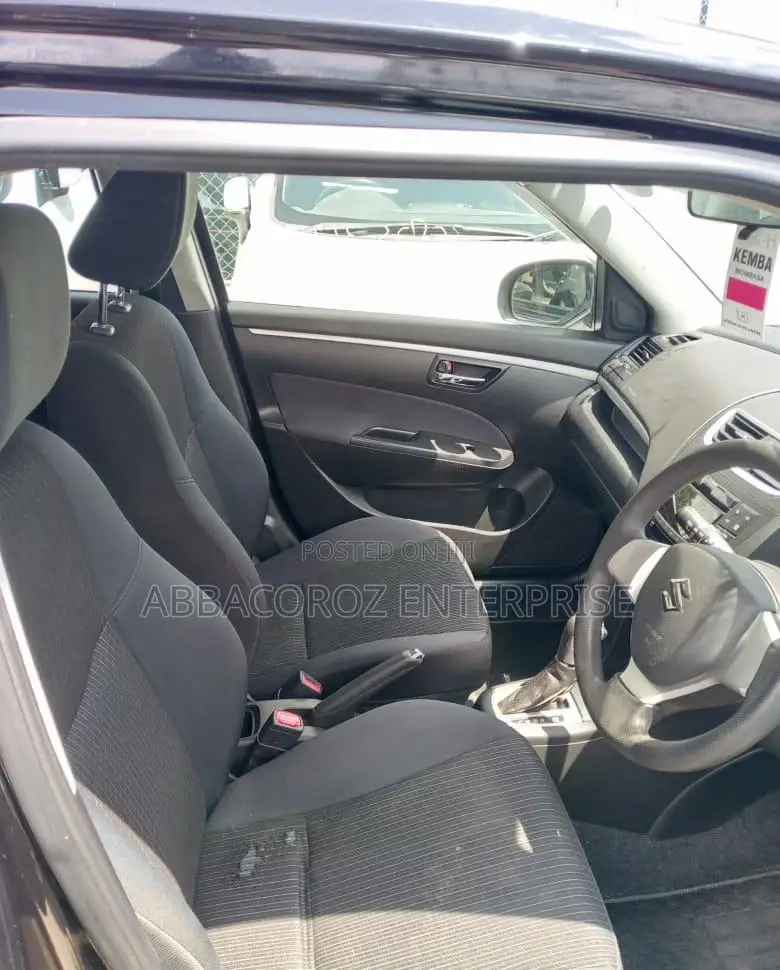 Suzuki Swift 2016 Silver