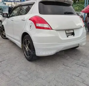 Suzuki Swift 2016 White