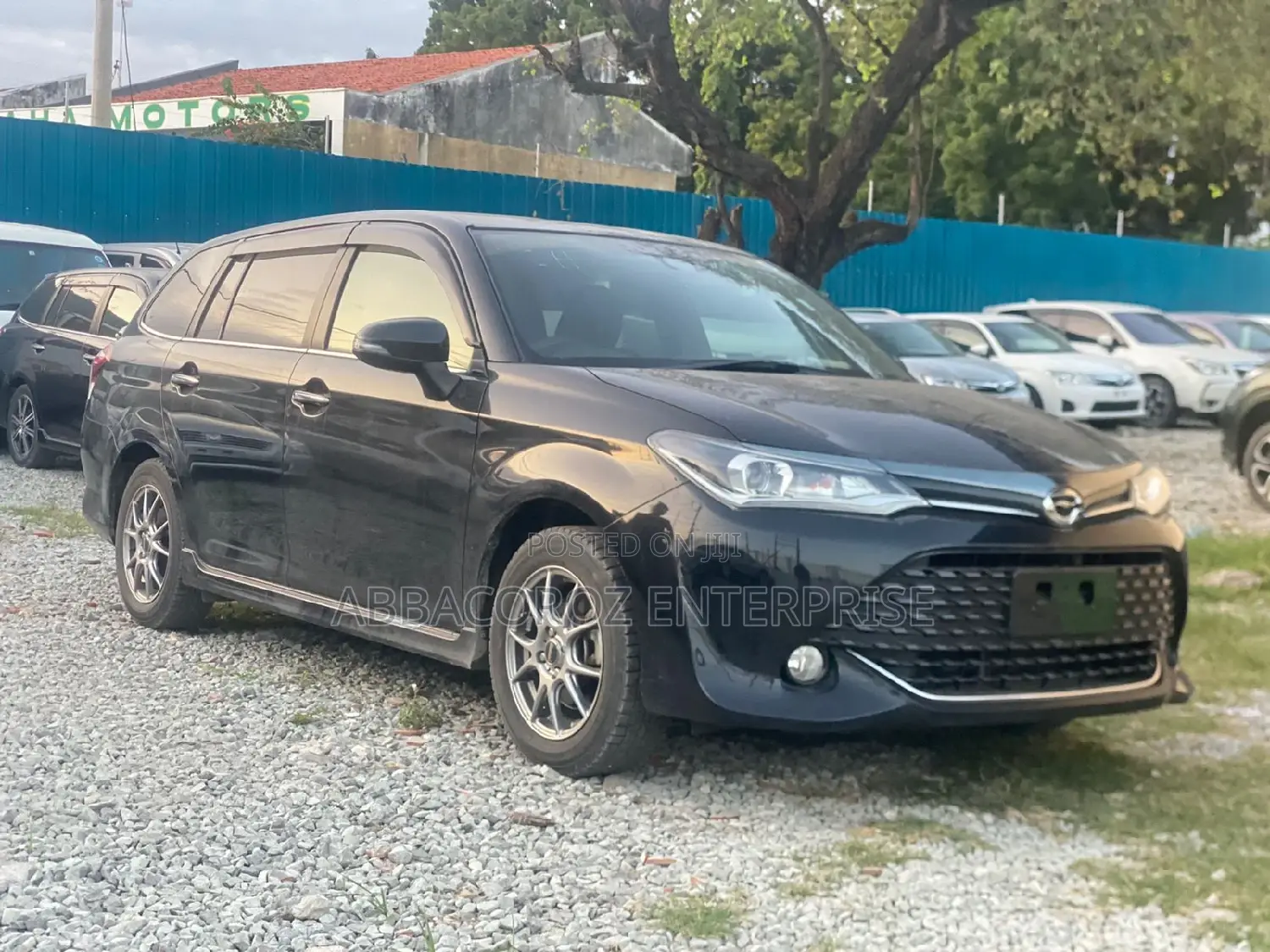 Toyota Corolla Fielder 2017 Black