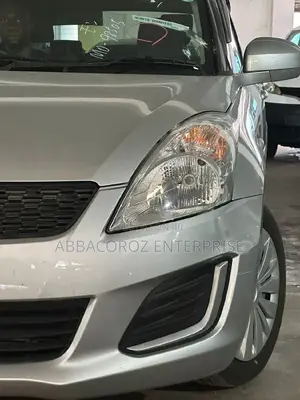 Suzuki Swift 2016 Gold