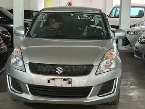 Suzuki Swift 2016 Gold
