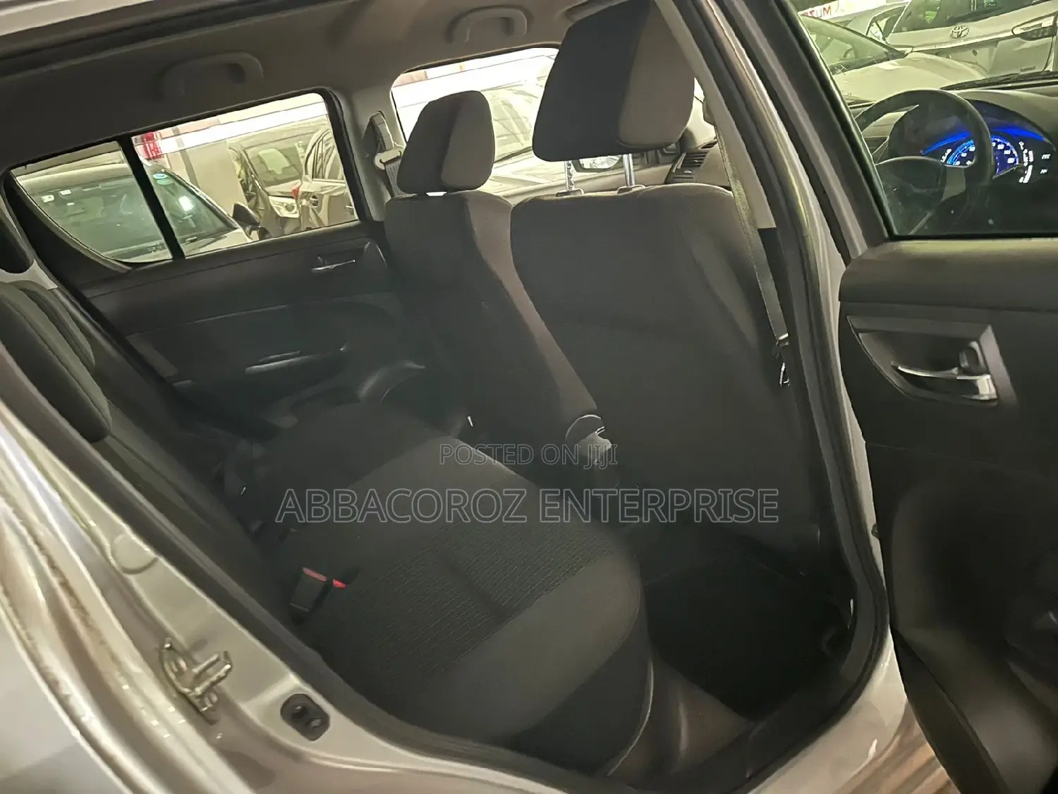 Suzuki Swift 2016 Gold