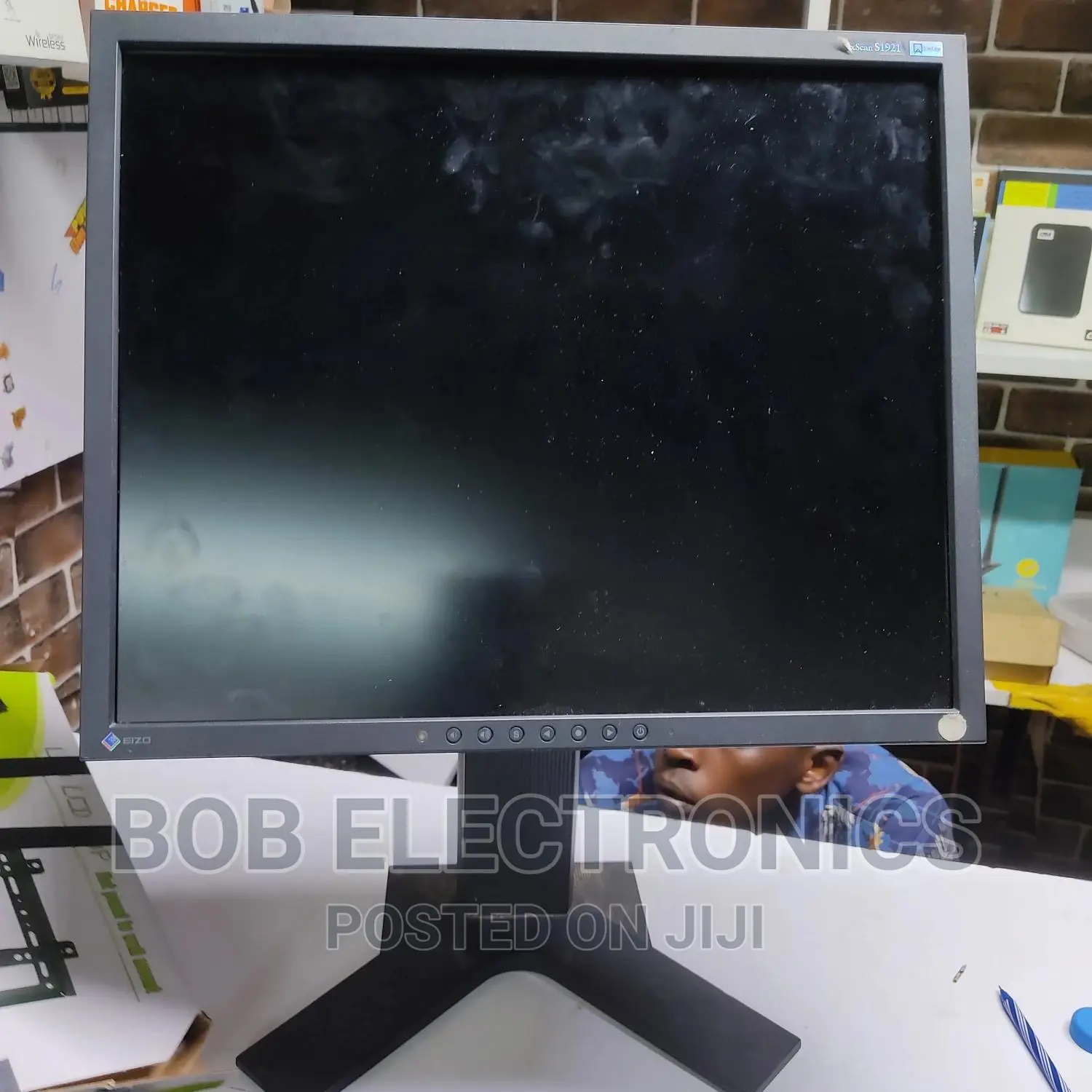 TFT Monitors 19inch