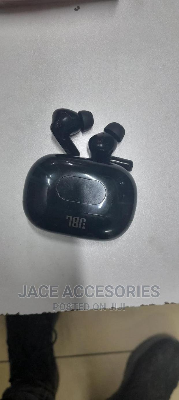 JBL Earbuds Bass Boosted - thumbnail 3