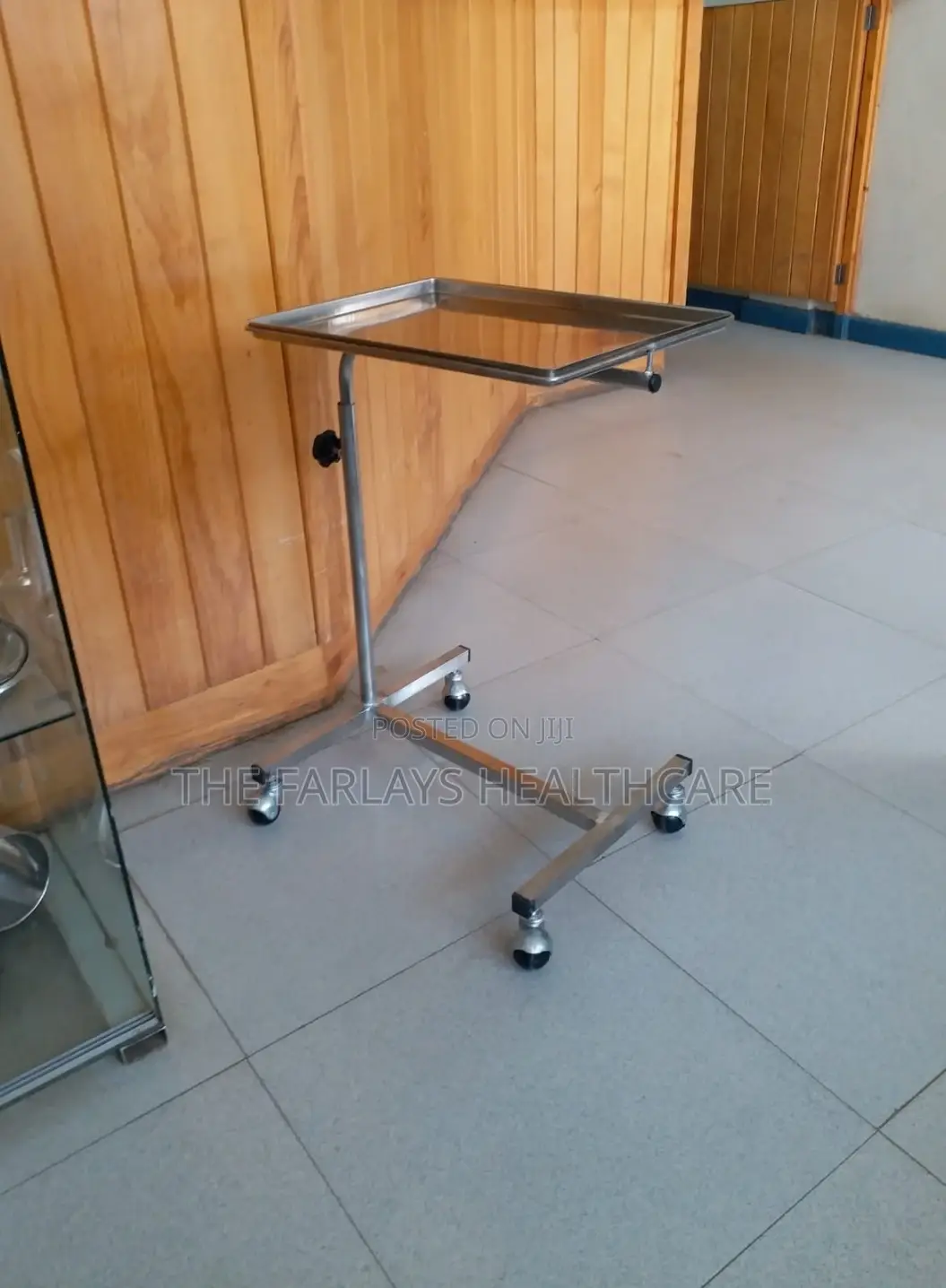 Hospital Mayo Trolley.