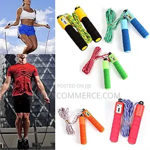 Fitness Skipping and Jumping Rope With Counter