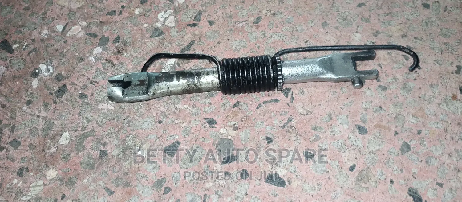 Toyota Hilux Vigo Rear Adjuster