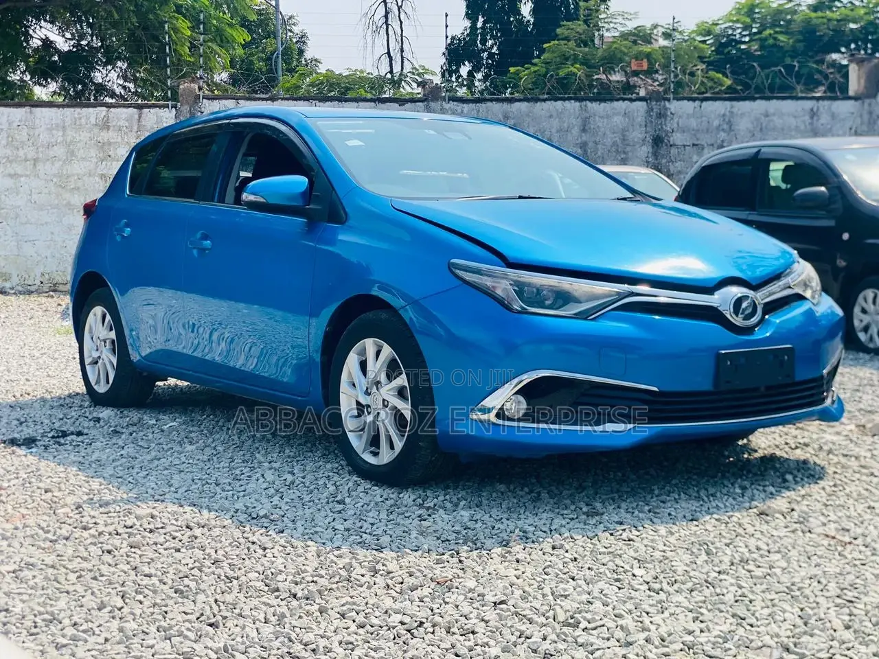 Toyota Auris 2016 Blue