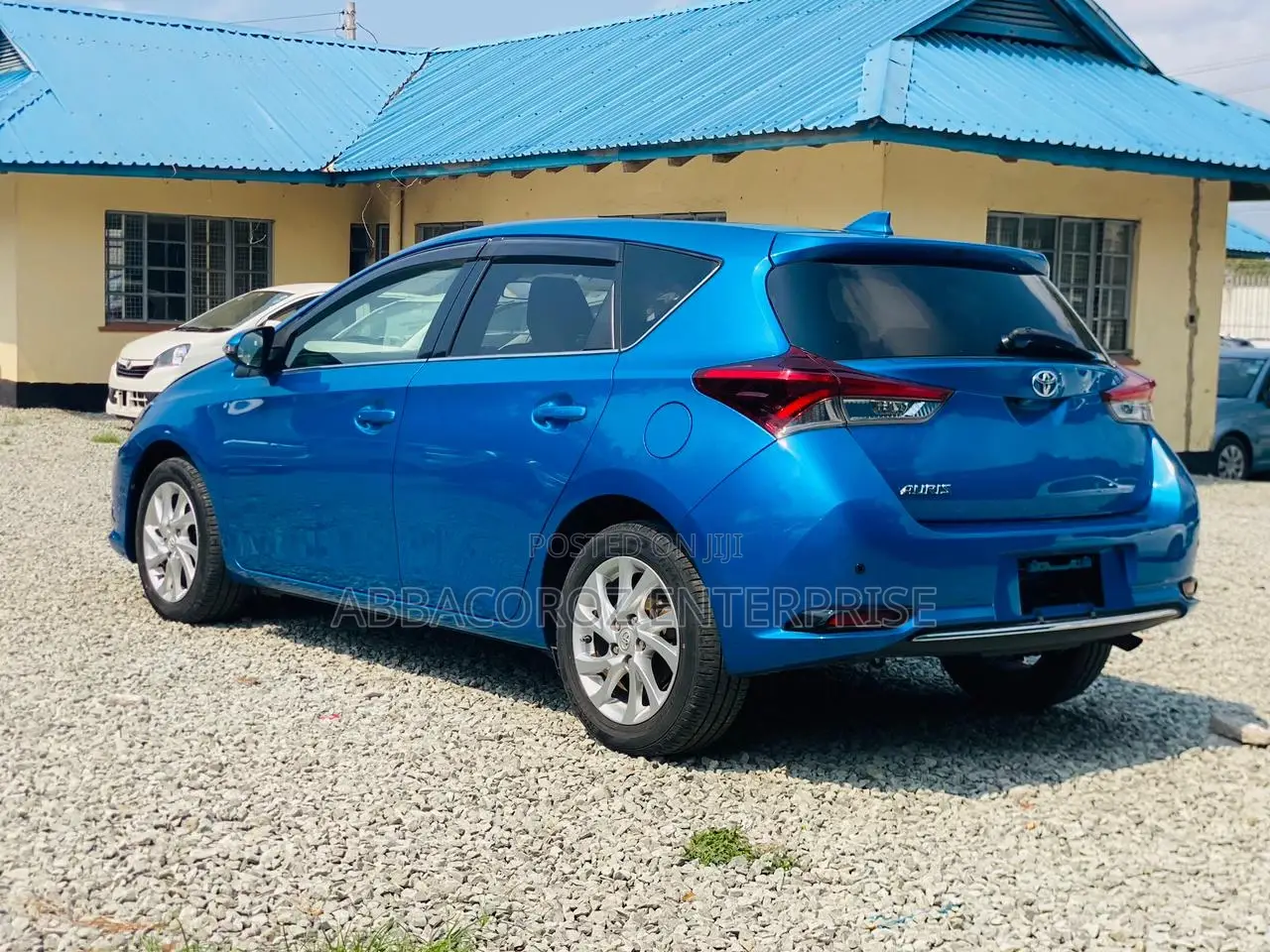 Toyota Auris 2016 Blue