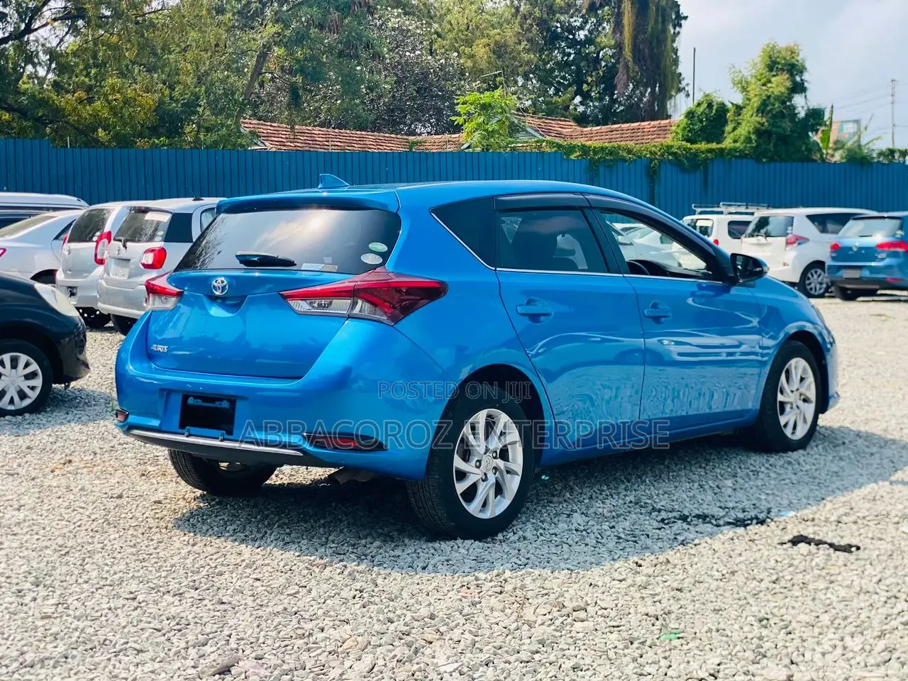 Toyota Auris 2016 Blue