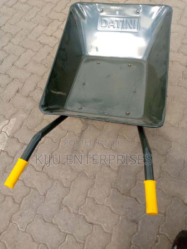 Wheelbarror - main view