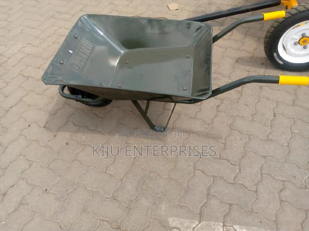 Wheelbarror - thumbnail 3