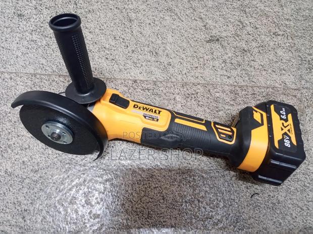 Cordless 4.5" Angle Grinder - thumbnail 3