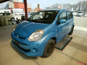 Toyota Passo 2016 Blue