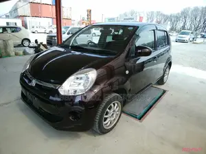 Toyota Passo 2016 Brown