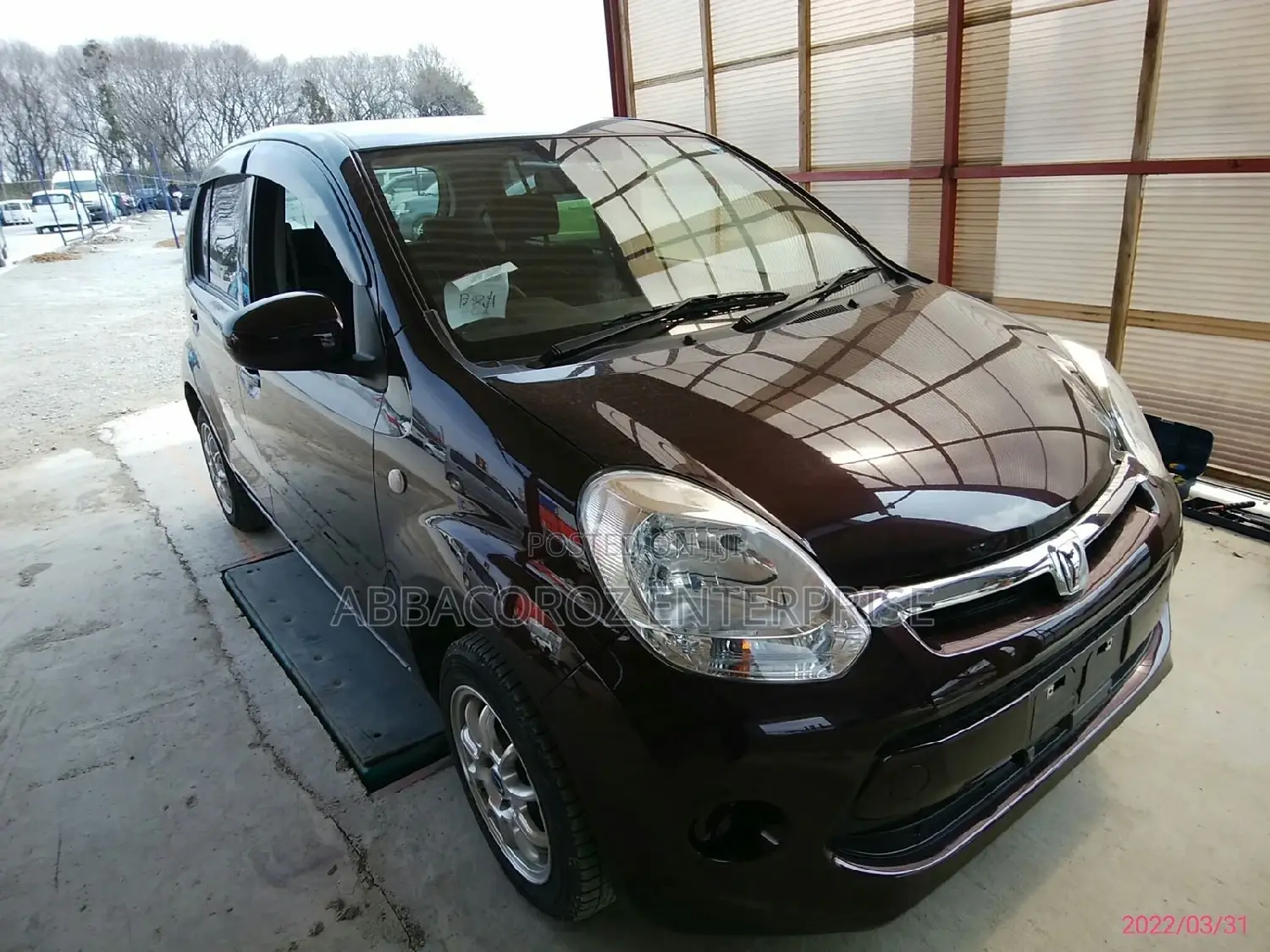 Toyota Passo 2016 Brown