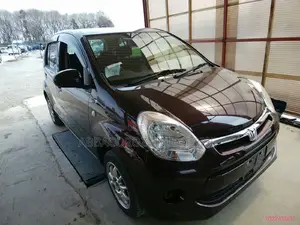 Toyota Passo 2016 Brown