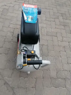 Electric Air Compressor-With 5 Piece Accesories-230v~50hz