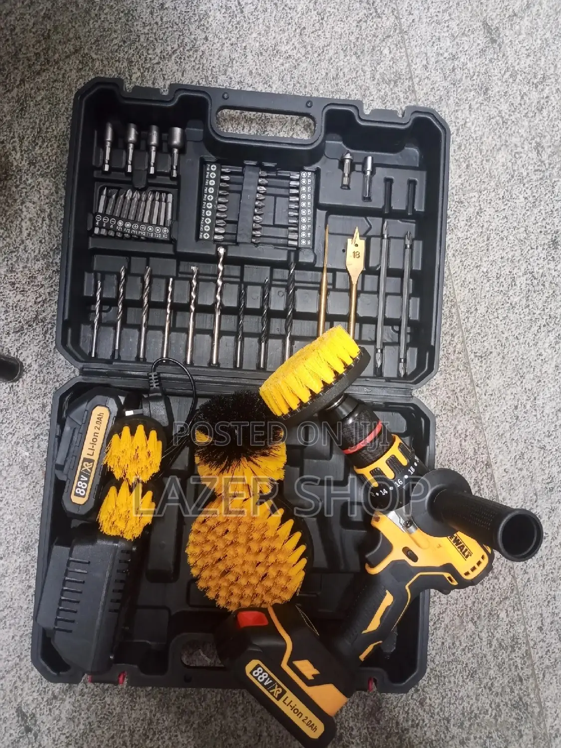 Cordless Drill With Brush