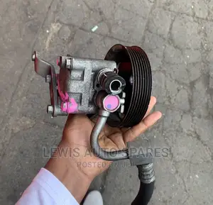 Nissan Caravan Power Stearing QR20