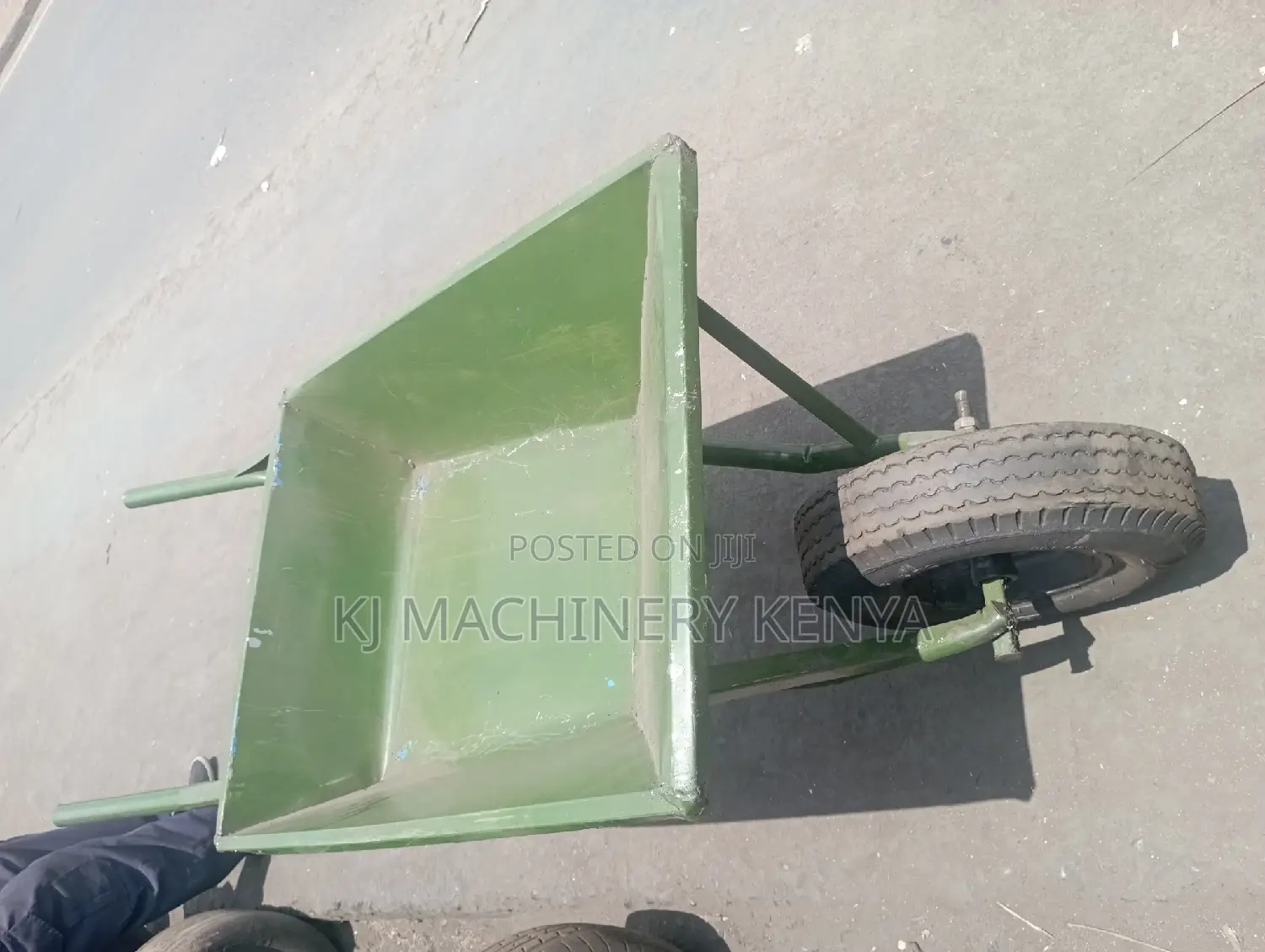 Wheelbarrow