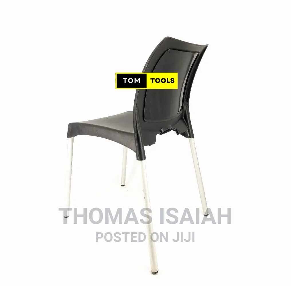 Black Bruno Strong Armless Comfortable Plastic Chair With Me