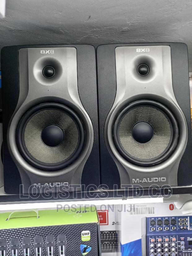 M-Audio Bx8 Carbon Studio Monitors - thumbnail 2